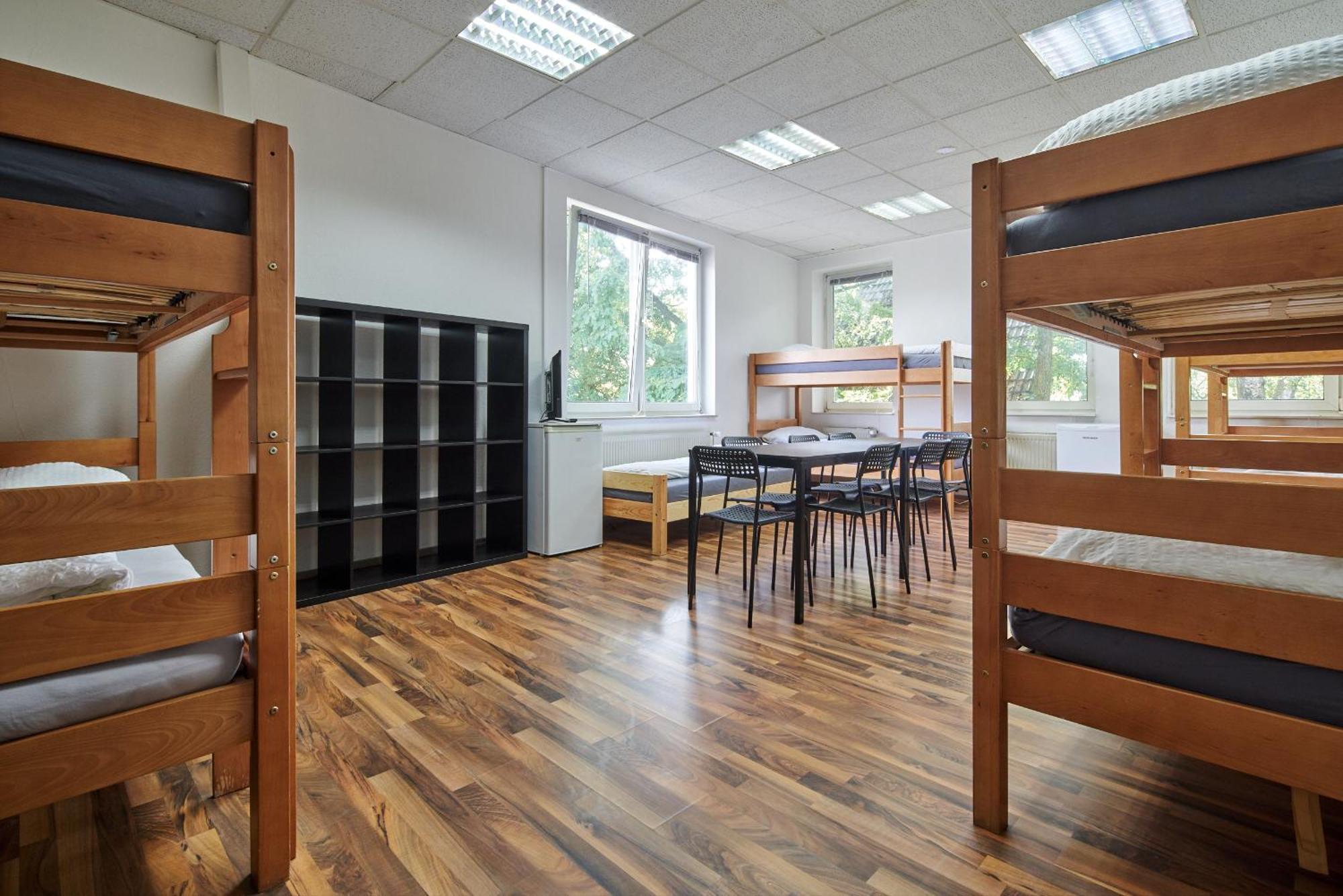 K 357 - Staffboarding - Personal- Und Monteurzimmervermietung Und Vermittlung In Hamburg Und Umgebung エクステリア 写真