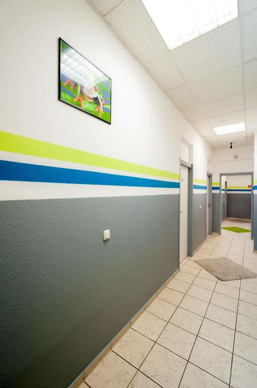 K 357 - Staffboarding - Personal- Und Monteurzimmervermietung Und Vermittlung In Hamburg Und Umgebung エクステリア 写真