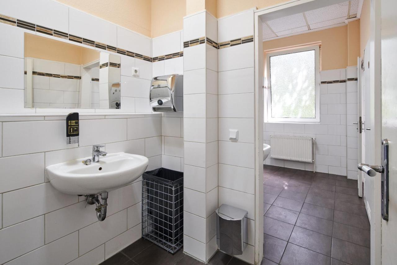 K 357 - Staffboarding - Personal- Und Monteurzimmervermietung Und Vermittlung In Hamburg Und Umgebung エクステリア 写真